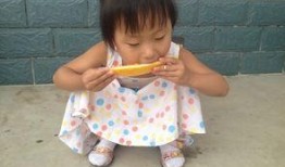 吃瓜视频 婴儿,婴儿萌态瞬间，萌化人心！