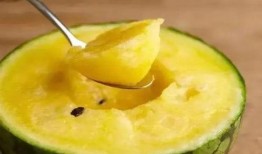 coco比奇小黄吃瓜,一场欢乐的夏日盛宴