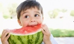 瓜娃喊瓜娃吃元宵