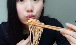 小瑶吃瓜视频,揭秘娱乐圈幕后故事