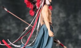 手办华妃吃瓜,宫廷风华再现